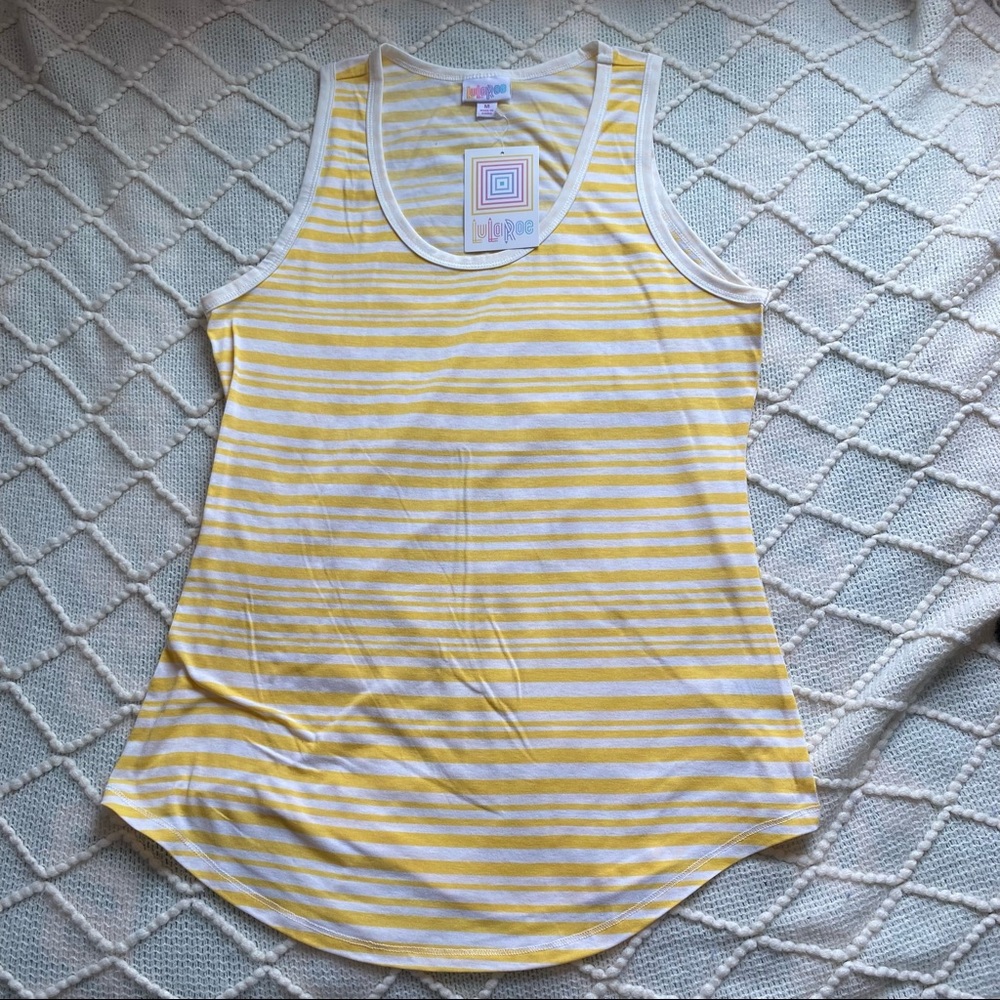 Medium tank top Lularoe
